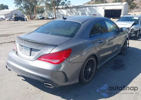 2016 Mercedes-Benz Cla 250 4Matic z USA, uszkodzony, nr VIN WDDSJ4GB6GN365547